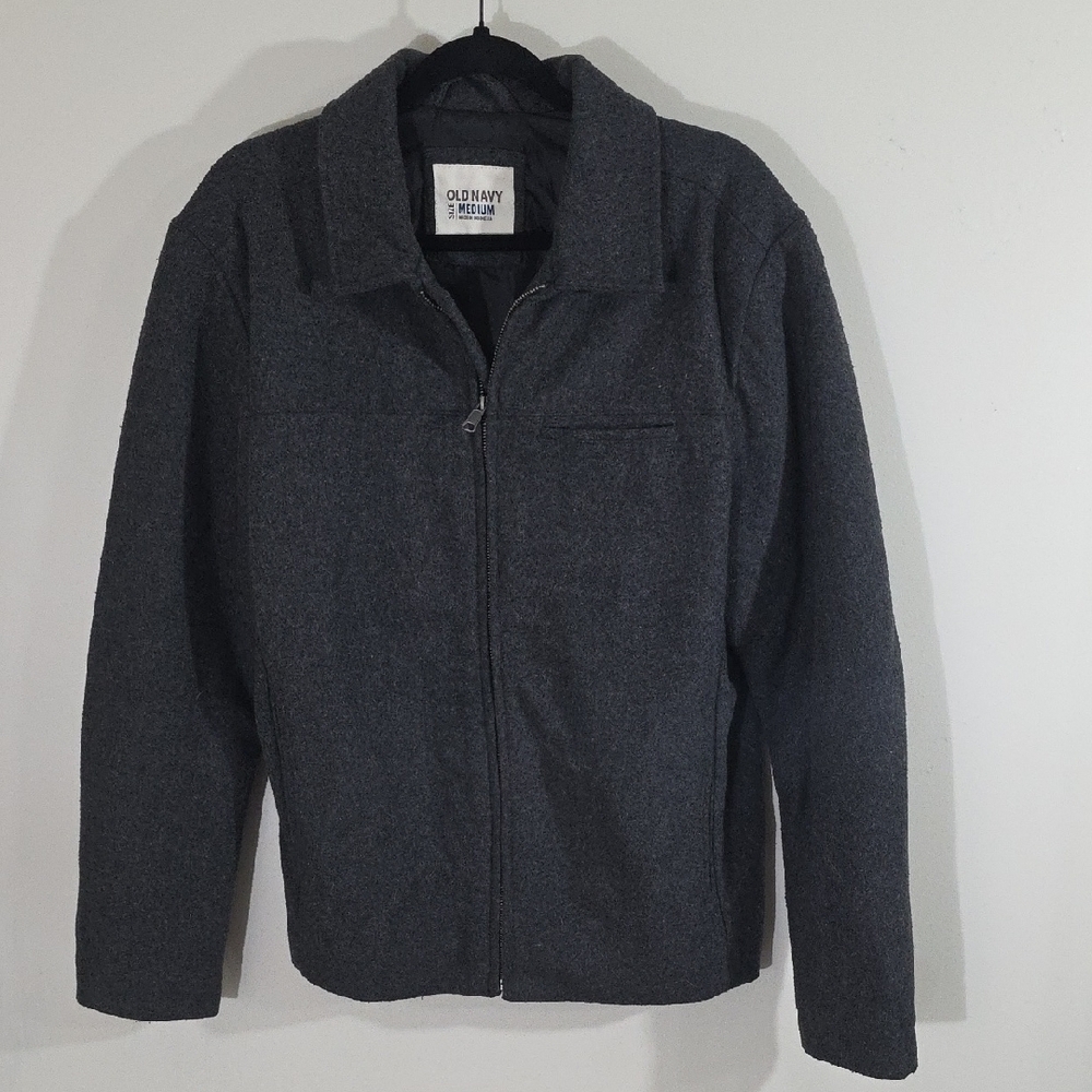 Old Navy Gray Lightweight Shirt Jacket Versatile Design